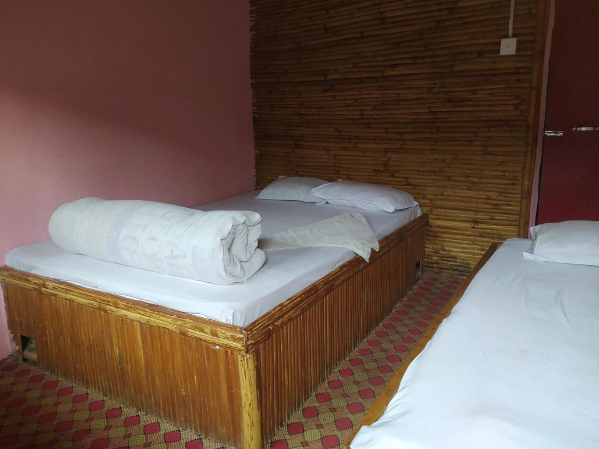 Hotel New Bamboo Palace Gorkhā 외부 사진
